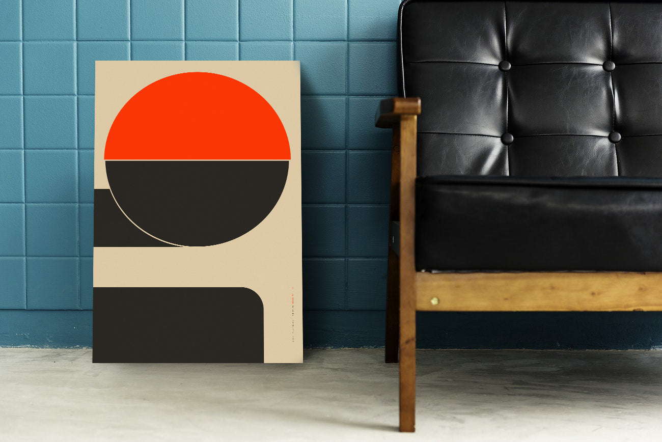 swimmer next to black sofa01